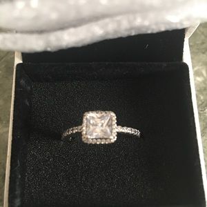 New Pandora Timeless elegance ring size 6.5